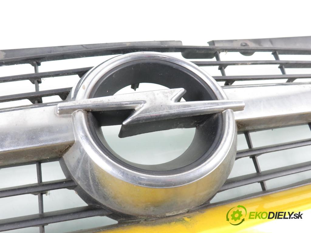 OPEL MOVANO Furgon (X70) FURGON 2005 84,00 2.5 DTI - G9U 724 2464,00 Mriežka / maska 8200233763