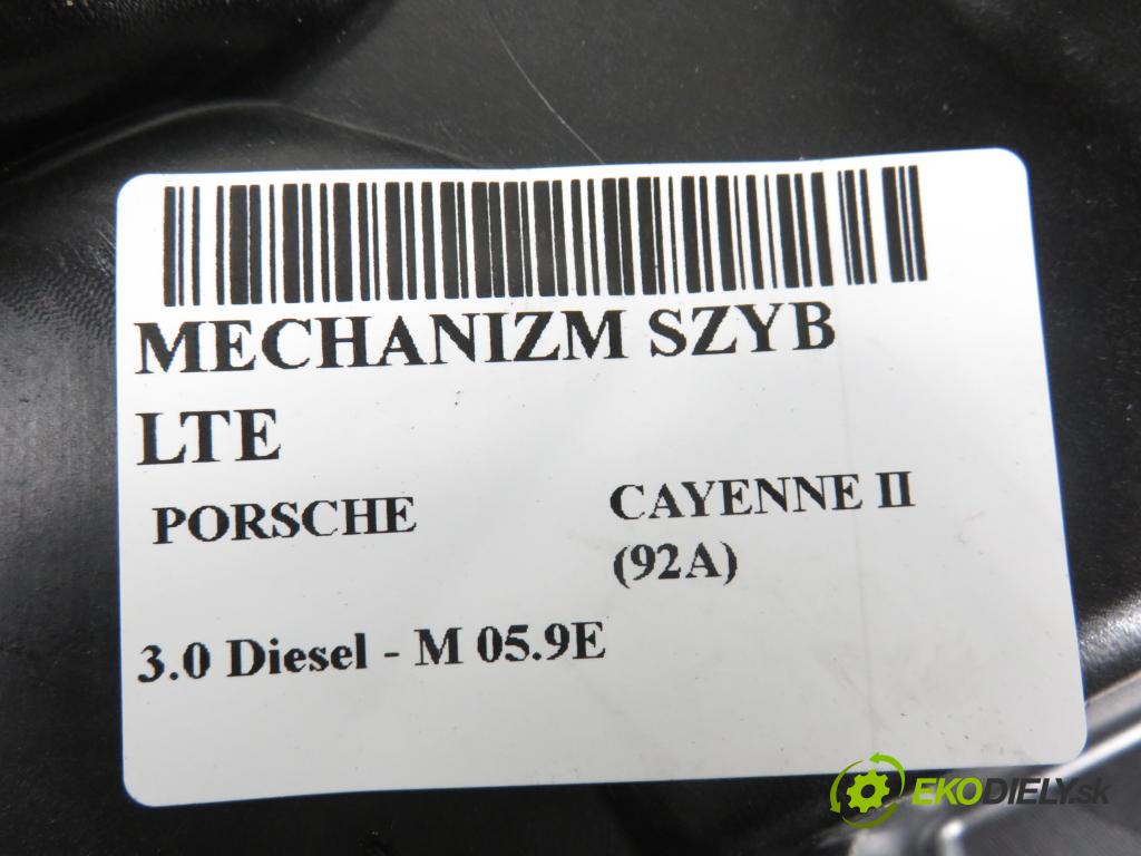 PORSCHE CAYENNE II (92A) SUV 2010 176,00 3.0 Diesel - M 05.9E 2967,00 Mechanizmus okien 7P5839755C ; 8K0959812A