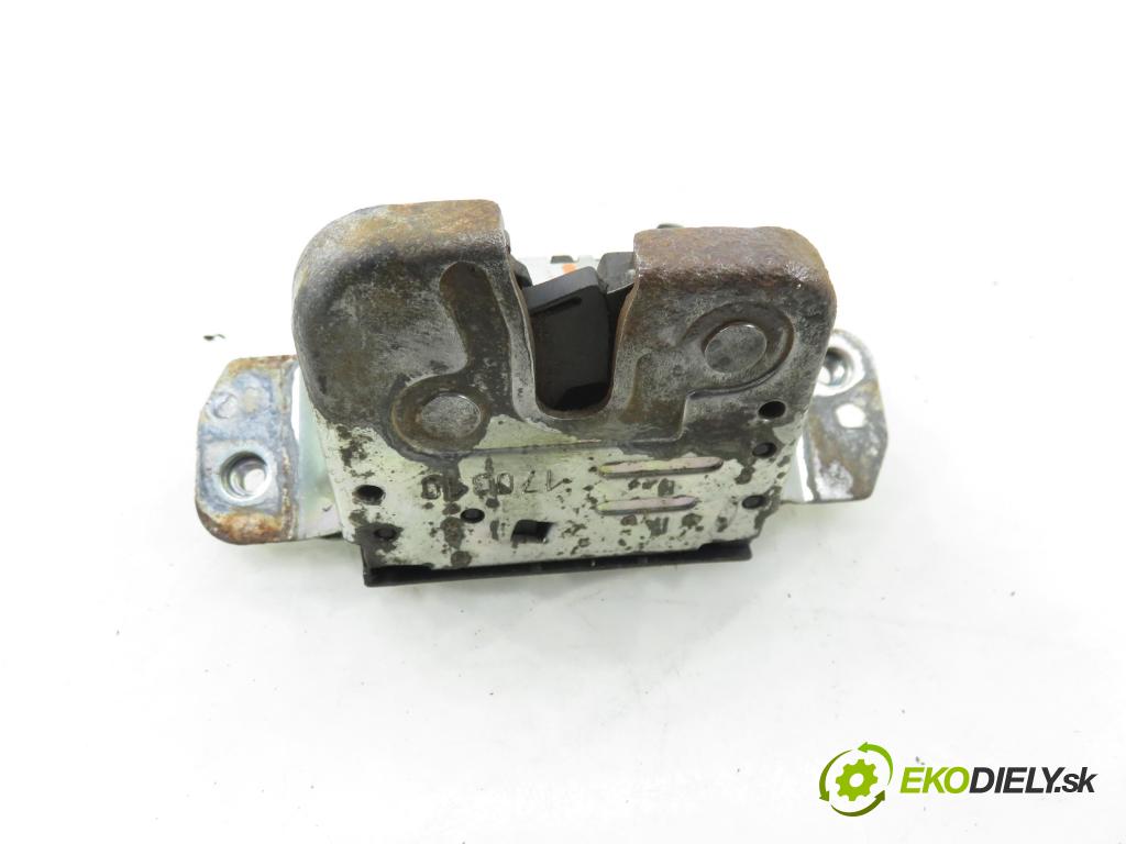 PORSCHE CAYENNE II (92A) SUV 2010 176,00 3.0 Diesel - M 05.9E 2967,00 zámok dverí kufor EL. 7P0827505E