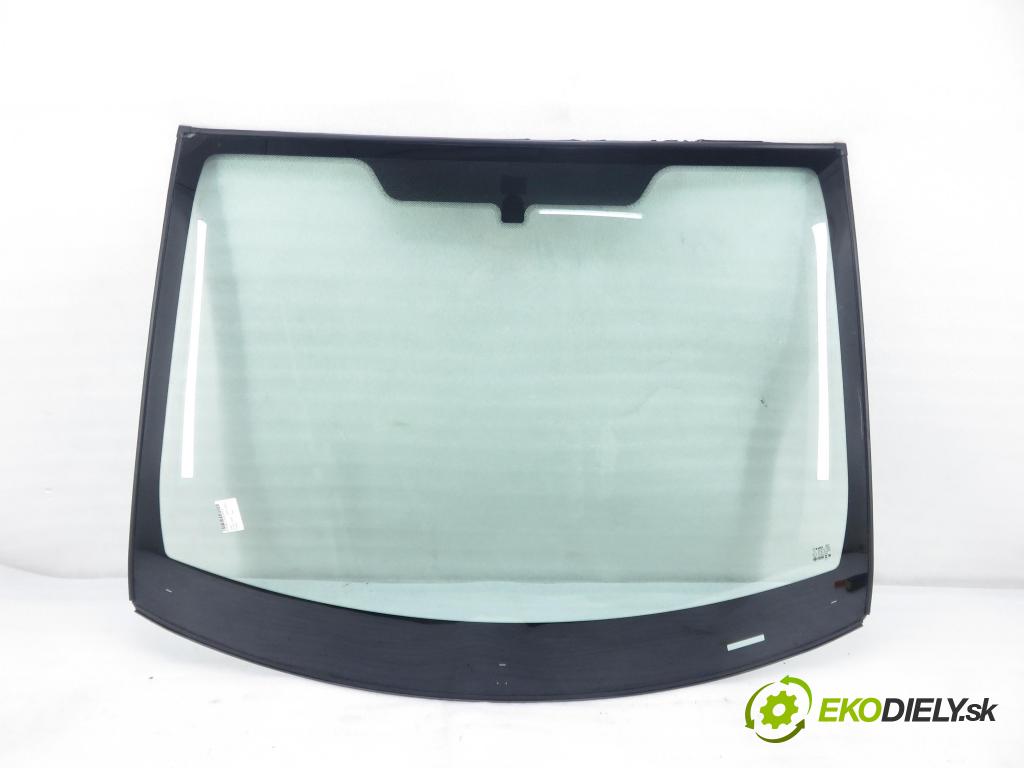 FORD FIESTA V (JH_, JD_) HB 2004 50,00 1.4 TDCi 68 - F6JB 1399,00 Okno čelná
