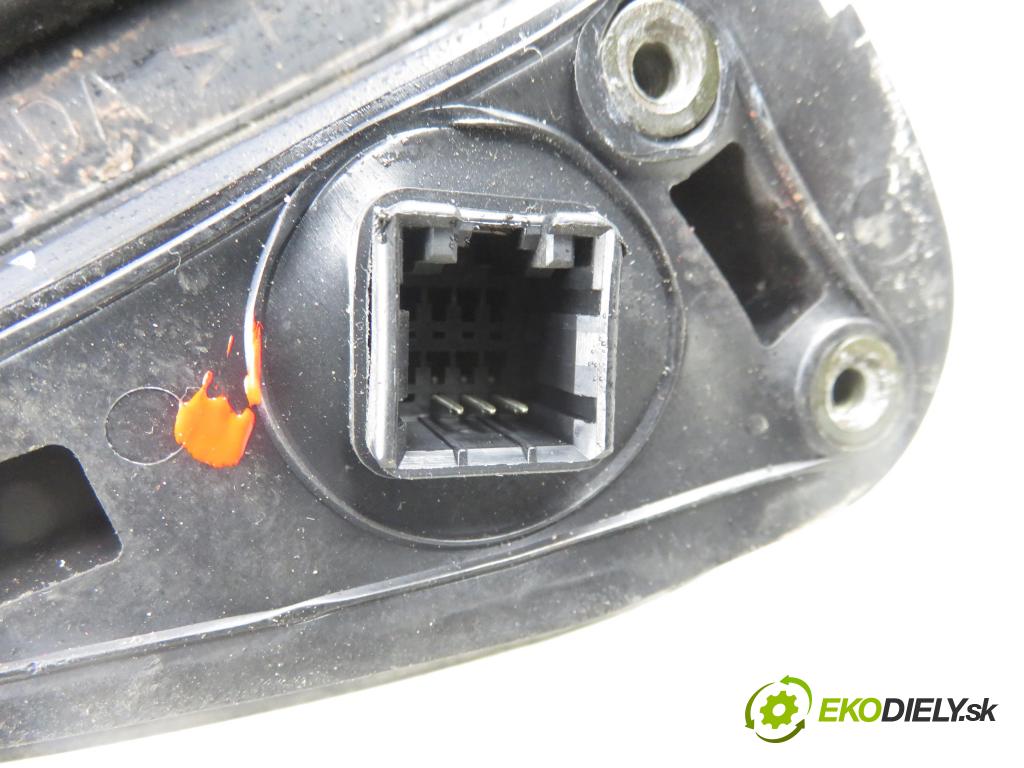 HONDA CR-V I (RD) SUV 1998 94,00 2.0 16V 4WD (RD1, RD3) - B20B3 1972,00 Spätné zrkadlo