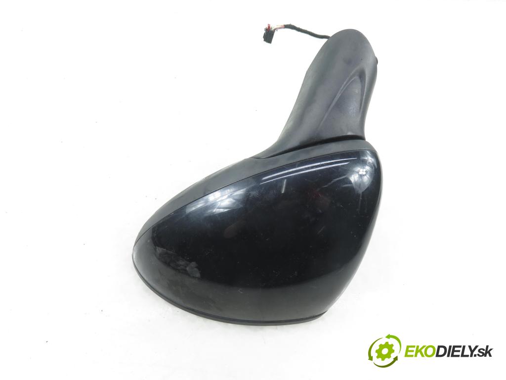 PORSCHE CAYENNE II (92A) SUV 2010 176,00 3.0 Diesel - M 05.9E 2967,00 zpětné zrcátko LE