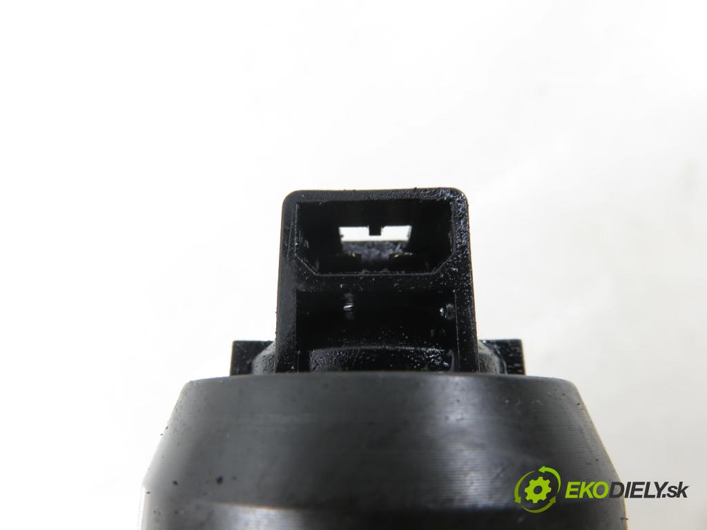 FORD GALAXY (WGR) MINIVAN 2003 66,00 1.9 TDI PD 90 - ANU 1896,00 Vstrekovač 038130073AH ; 0414720036 (Vstrekovač paliva)