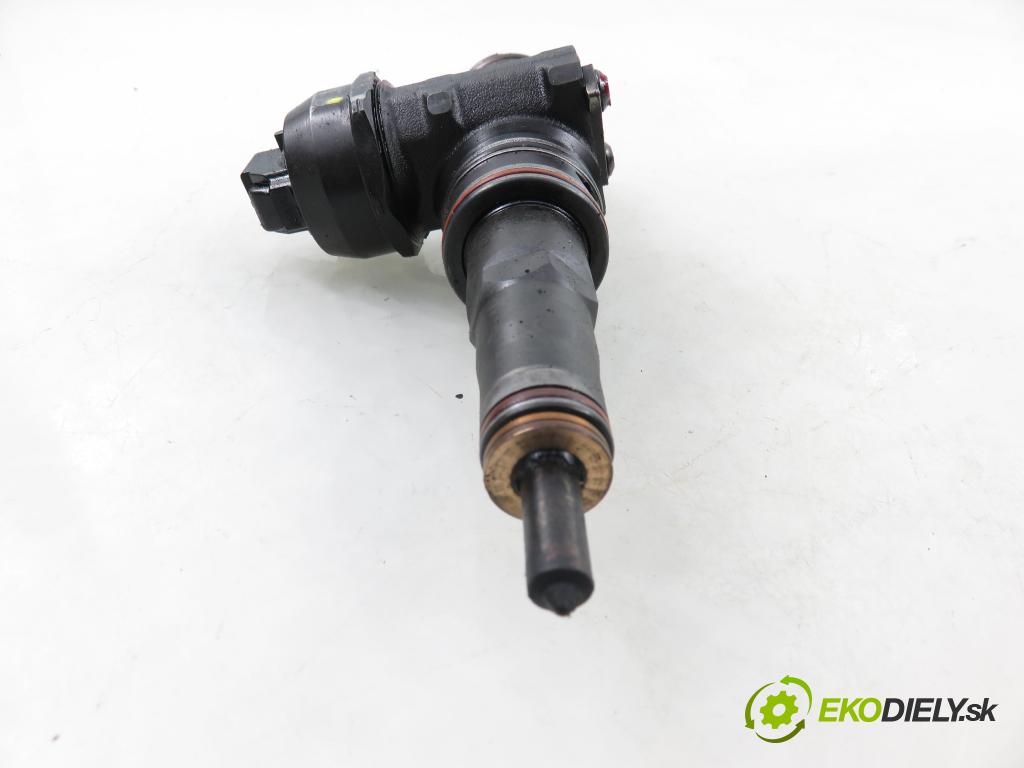 FORD GALAXY (WGR) MINIVAN 2003 66,00 1.9 TDI PD 90 - ANU 1896,00 Vstrekovač 038130073AH ; 0414720036 (Vstrekovač paliva)