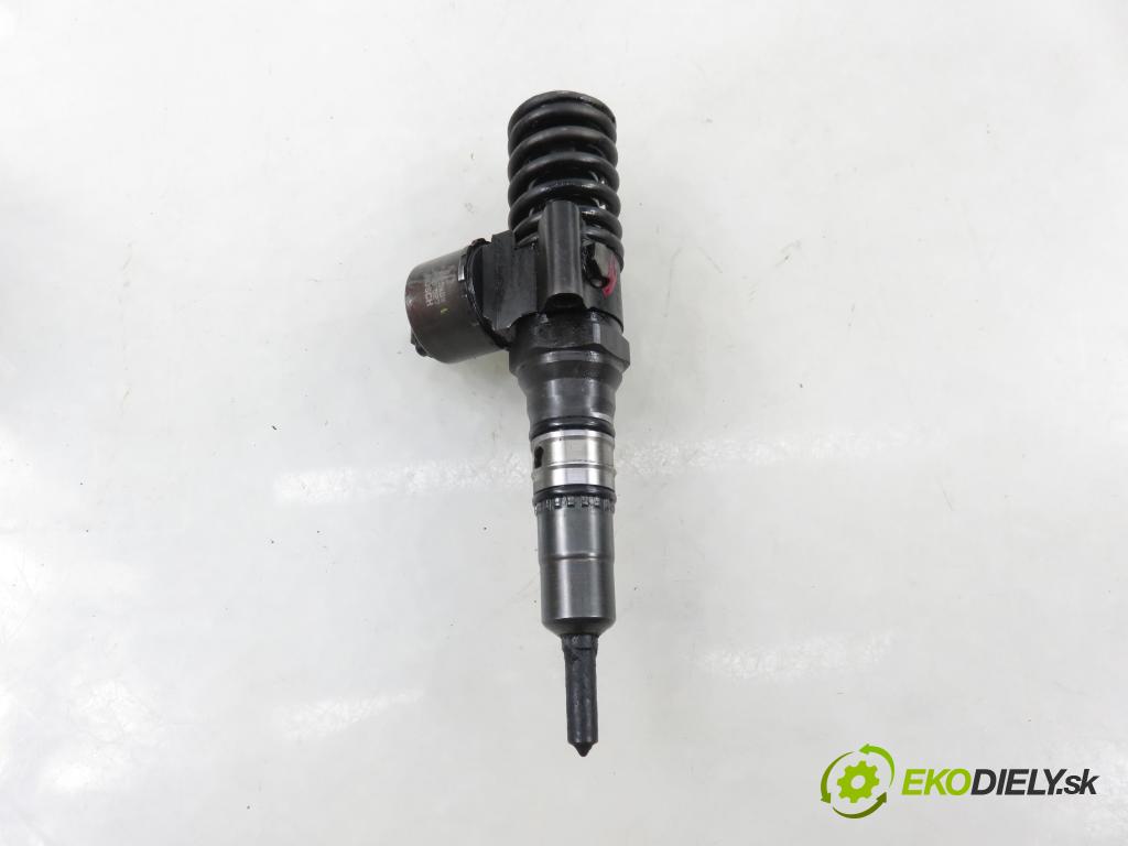 VW GOLF V (1K1) HB (LONG) 2006 103,00 2.0 TDI 16V 4motion - BKD 1968,00 Vstrekovač 03G130073G ; 0414720404 (Vstrekovač paliva)