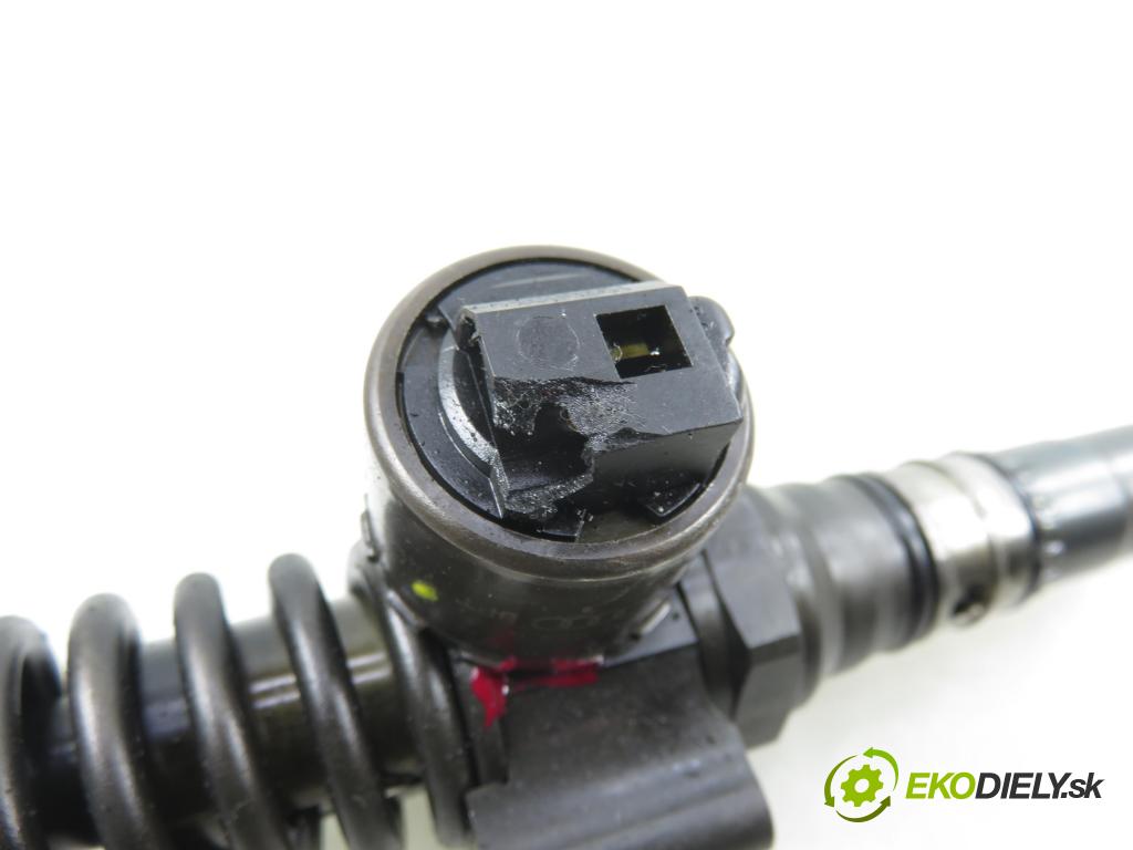 VW GOLF V (1K1) HB (LONG) 2006 103,00 2.0 TDI 16V 4motion - BKD 1968,00 Vstrekovač 03G130073G ; 0414720404 (Vstrekovač paliva)