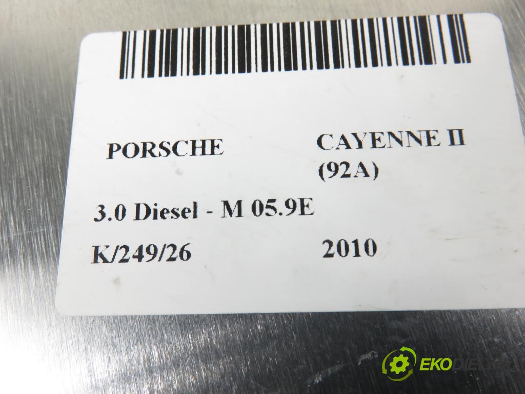 PORSCHE CAYENNE II (92A) SUV 2010 176,00 3.0 Diesel - M 05.9E 2967,00 řídící jednotka nápravy 7P0907553J