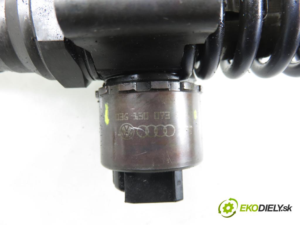 VW TOURAN (1T1, 1T2) MINIVAN 2005 103,00 2.0 TDI 16V 140 - BKD 1968,00 Vstrekovač 03G130073G ; 0414720404 (Vstrekovač paliva)