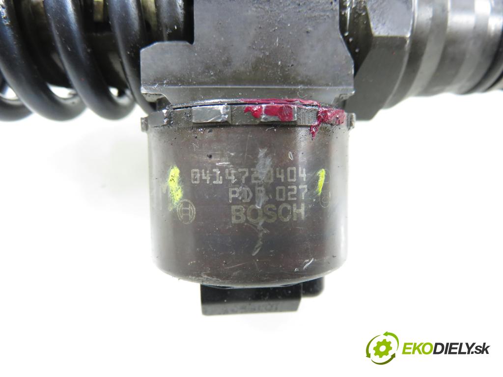 VW TOURAN (1T1, 1T2) MINIVAN 2005 103,00 2.0 TDI 16V 140 - BKD 1968,00 Vstrekovač 03G130073G ; 0414720404 (Vstrekovač paliva)