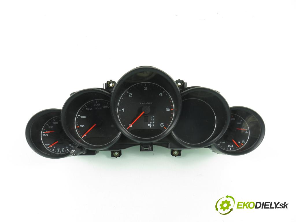 PORSCHE CAYENNE II (92A) SUV 2010 176,00 3.0 Diesel - M 05.9E 2967,00 Prístrojovka elektrický 7P5920904C