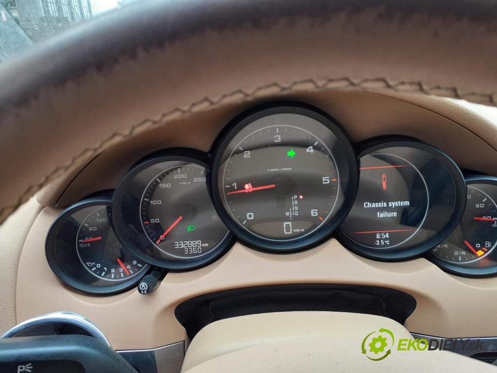 PORSCHE CAYENNE II (92A) SUV 2010 176,00 3.0 Diesel - M 05.9E 2967,00 Prístrojovka elektrický 7P5920904C