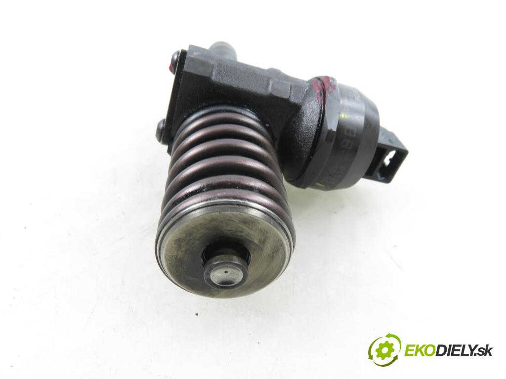 FORD GALAXY (WGR) MINIVAN 2003 66,00 1.9 TDI PD 90 - ANU 1896,00 Vstrekovač 038130073AH ; 0414720036 (Vstrekovač paliva)