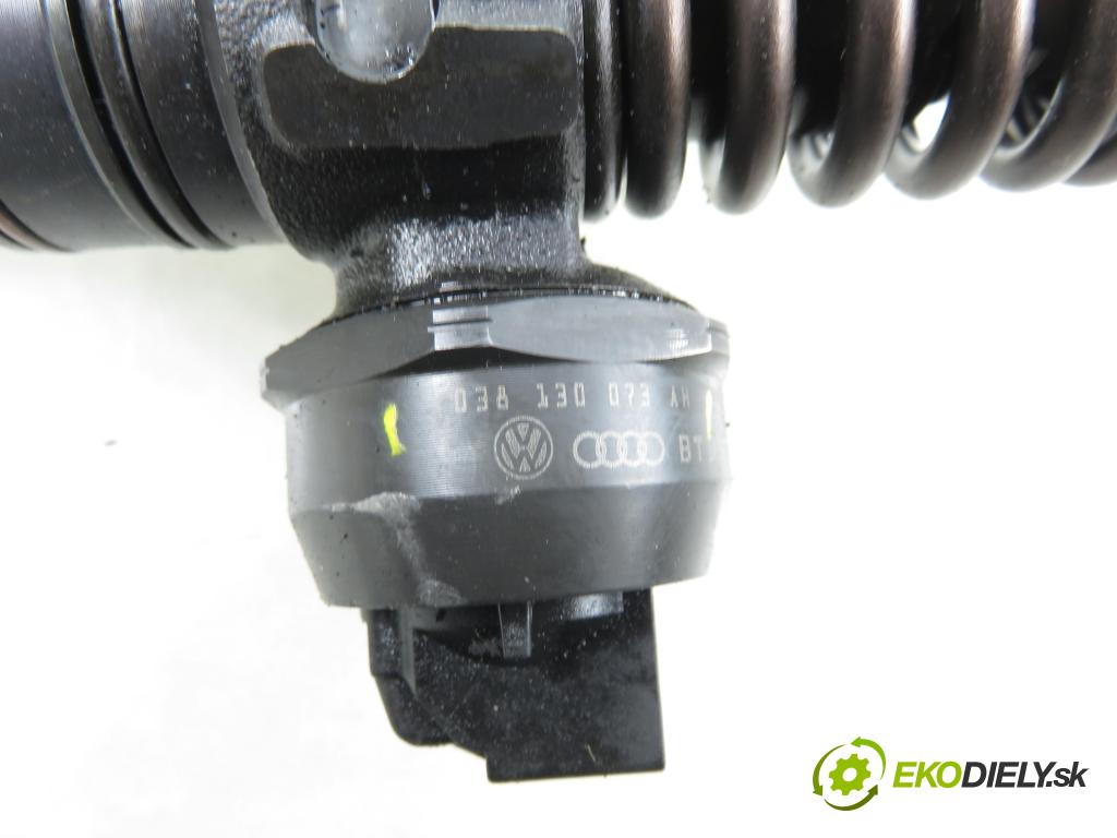 FORD GALAXY (WGR) MINIVAN 2003 66,00 1.9 TDI PD 90 - ANU 1896,00 Vstrekovač 038130073AH ; 0414720036 (Vstrekovač paliva)