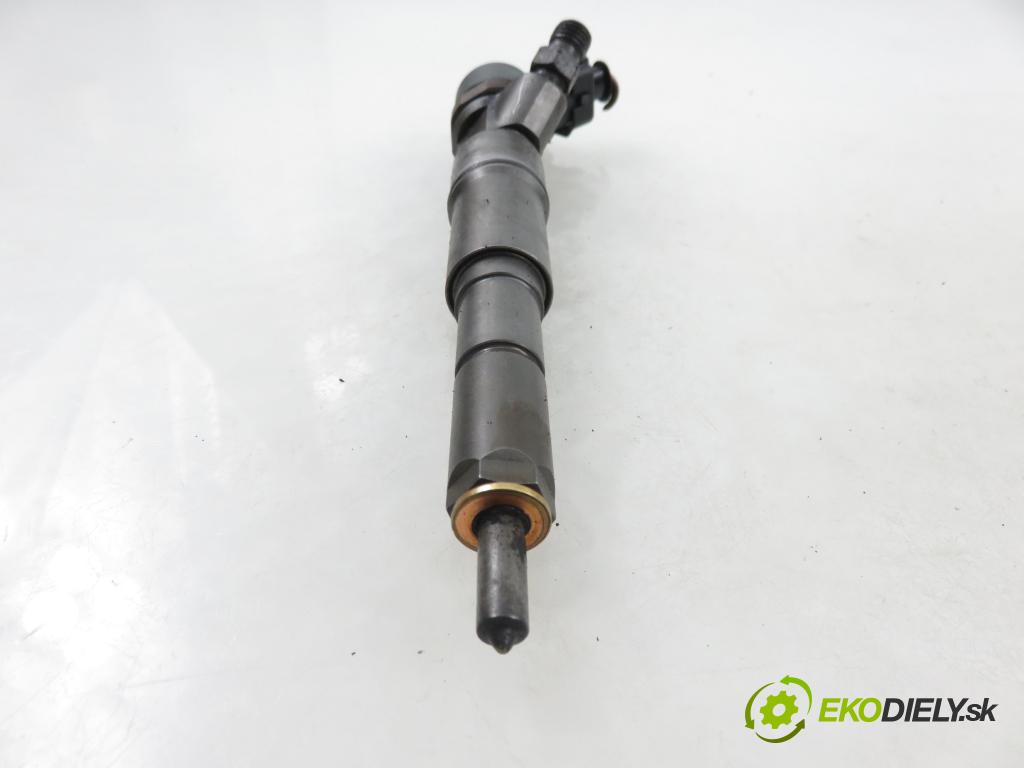 ROVER 75 (RJ) SEDAN 2005 85,00 2.0 CDT 116 - 204D2 1951,00 vstrekovač 2354045 ; 0445110030 (Vstrekovač paliva)