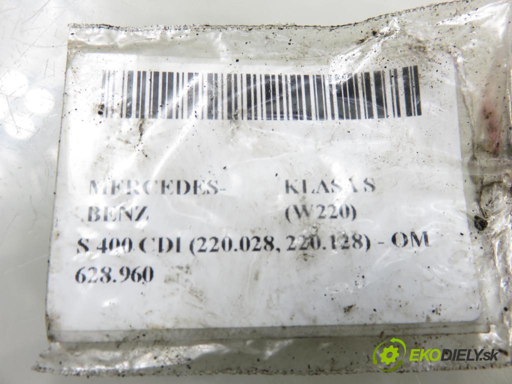 MERCEDES-BENZ KLASA S (W220) SEDAN 2003 191,00 S 400 CDI V8 260 - OM 628.960 3996,00 vstrekovač 0445110104 ; 6280700487 (Vstrekovač paliva)