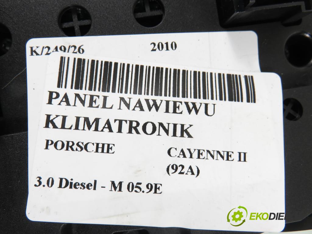 PORSCHE CAYENNE II (92A) SUV 2010 176,00 3.0 Diesel - M 05.9E 2967,00 Panel topení KLIMATRONIK 7P5907040K