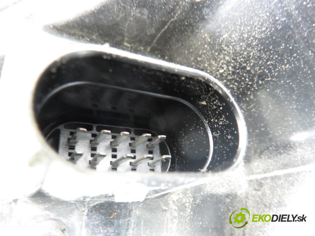 PORSCHE CAYENNE II (92A) SUV 2010 176,00 3.0 Diesel - M 05.9E 2967,00 Svetlo ľavé zadné 7P5945095F