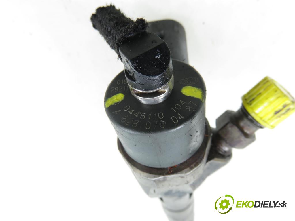 MERCEDES-BENZ KLASA S (W220) SEDAN 2003 191,00 S 400 CDI V8 260 - OM 628.960 3996,00 vstrekovač 0445110104 ; 6280700487 (Vstrekovač paliva)