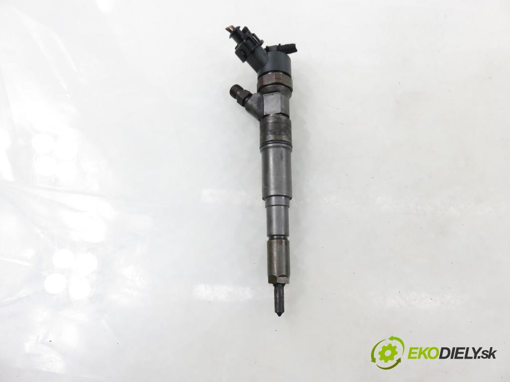 ROVER 75 (RJ) SEDAN 2005 85,00 2.0 CDT 116 - 204D2 1951,00 vstrekovač 2354045 ; 0445110030 (Vstrekovač paliva)