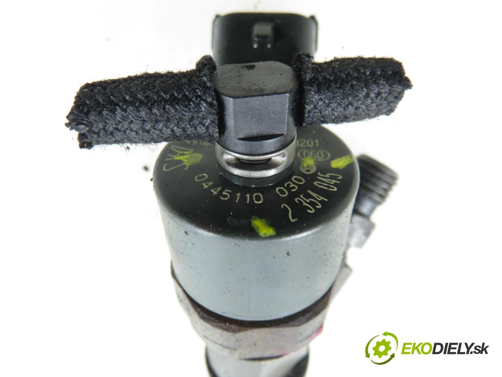 ROVER 75 (RJ) SEDAN 2005 85,00 2.0 CDT 116 - 204D2 1951,00 vstrekovač 2354045 ; 0445110030 (Vstrekovač paliva)