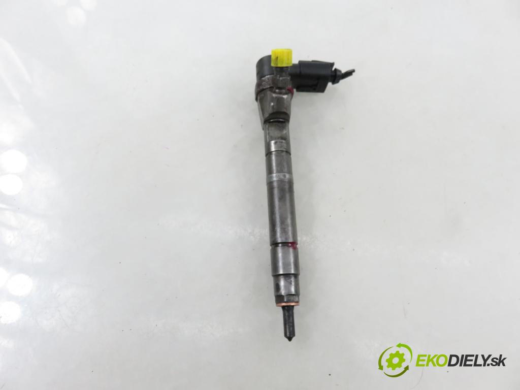 MERCEDES-BENZ KLASA S (W220) SEDAN 2003 191,00 S 400 CDI V8 260 - OM 628.960 3996,00 vstrekovač 0445110190 ; 6110701687 (Vstrekovač paliva)