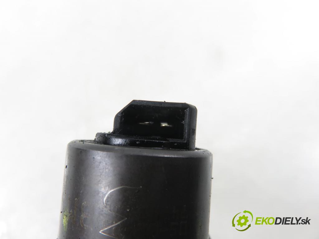 VW TOURAN (1T1, 1T2) MINIVAN 2005 103,00 2.0 TDI 16V 140 - BKD 1968,00 Vstrekovač 03G130073G ; 0414720404 (Vstrekovač paliva)