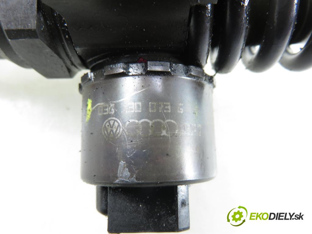 VW TOURAN (1T1, 1T2) MINIVAN 2005 103,00 2.0 TDI 16V 140 - BKD 1968,00 Vstrekovač 03G130073G ; 0414720404 (Vstrekovač paliva)