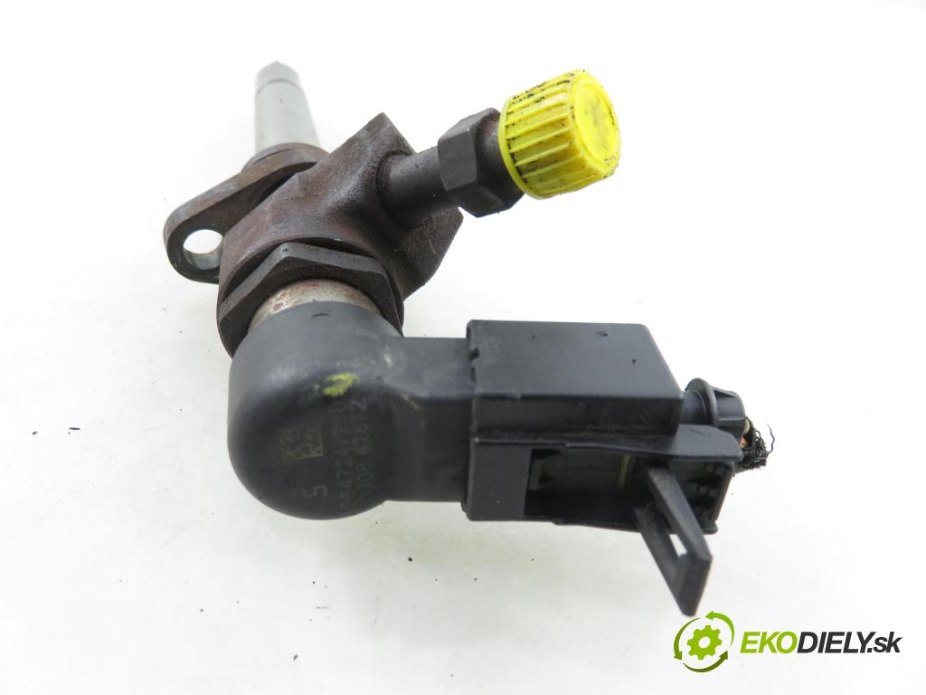 PEUGEOT 407 SW (6E_) KOMBI 2004 100,00 2.0 HDi 135 - RHR 1997,00 vstrekovač 9647247280 (Vstrekovač paliva)