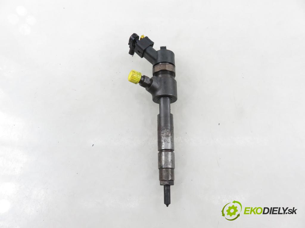 FIAT BRAVO II (198_) HB 2008 88,00 1.9 D Multijet - 192 A8.000 1910,00 vstrekovač 0445110276 (Vstrekovač paliva)