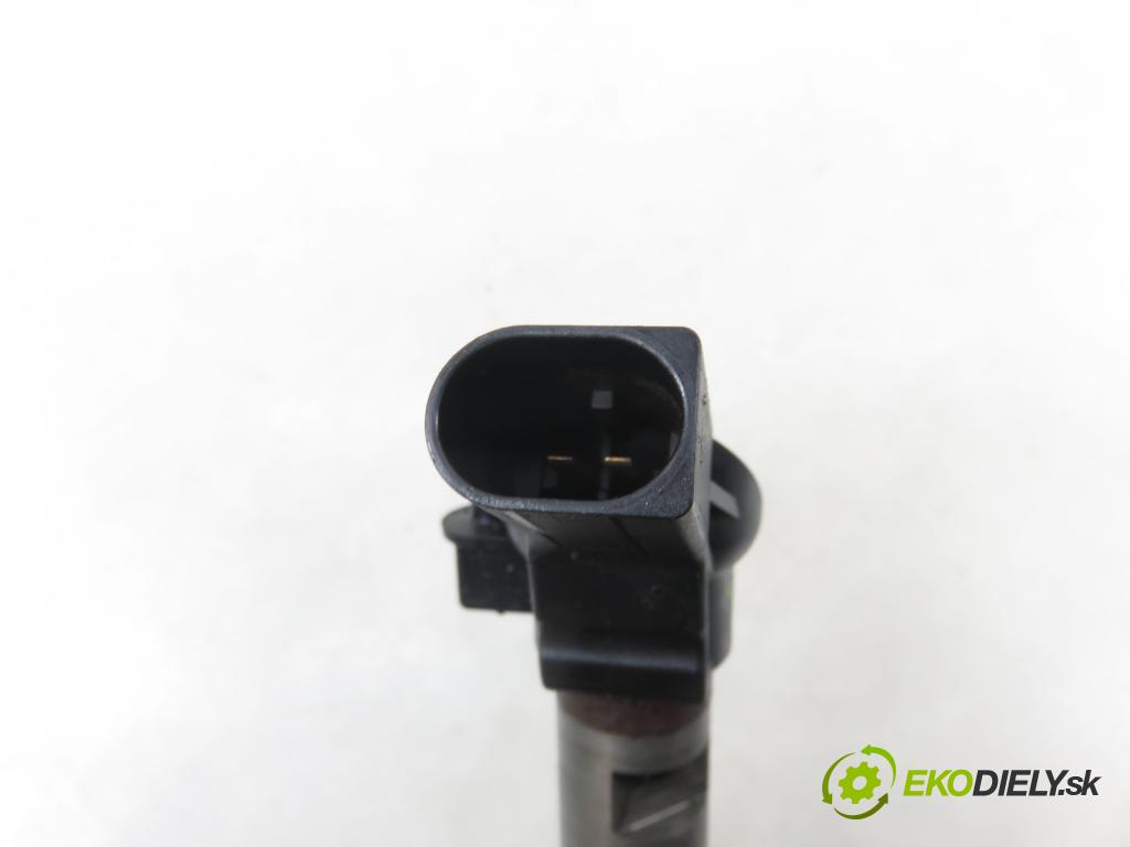 AUDI Q7 (4L) SUV 2007 171,00 3.0 TDI quattro - BUG 2967,00 vstrekovač 059130277AH ; 0445115052 (Vstrekovač paliva)