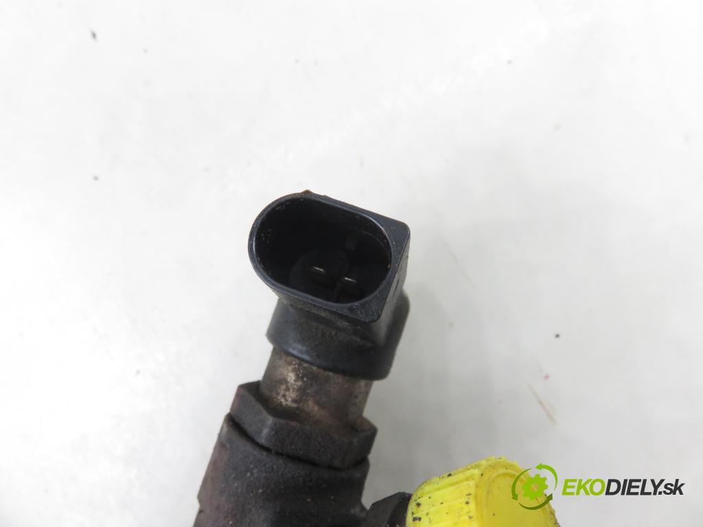 PEUGEOT 407 SW (6E_) KOMBI 2004 100,00 2.0 HDi 135 - RHR 1997,00 vstrekovač 9647247280 (Vstrekovač paliva)