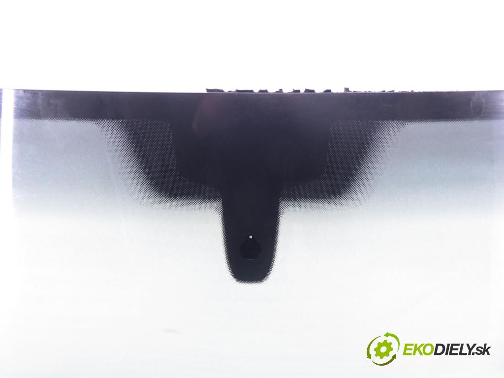 PORSCHE CAYENNE II (92A) SUV 2010 176,00 3.0 Diesel - M 05.9E 2967,00 Okno čelná