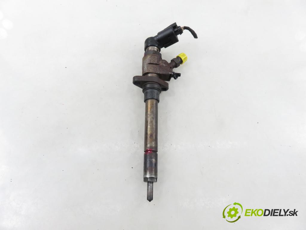 PEUGEOT 407 SW (6E_) KOMBI 2004 100,00 2.0 HDi 135 - RHR 1997,00 vstrekovač 9647247280 (Vstrekovač paliva)