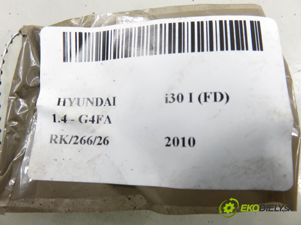 HYUNDAI i30 (FD) HB 2010 80,00 1.4 - G4FA 1396,00 spinačka / zámky FDZDC2