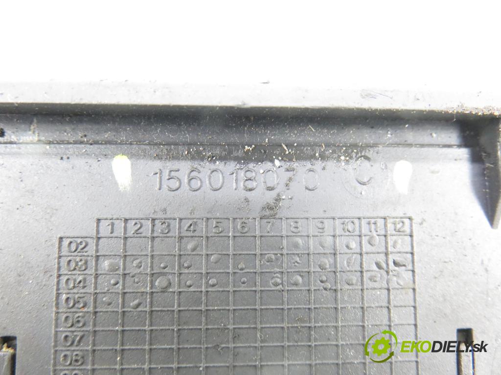 RENAULT MEGANE II Kombi (KM0/1_) KOMBI 2007 96,00 1.9 dCi 131 - F9Q 804 1870,00 Panel ovládania okien 156018070C