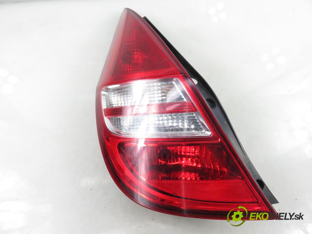 HYUNDAI i30 (FD) HB 2010 80,00 1.4 - G4FA 1396,00 světlo levé zadní 924012R0