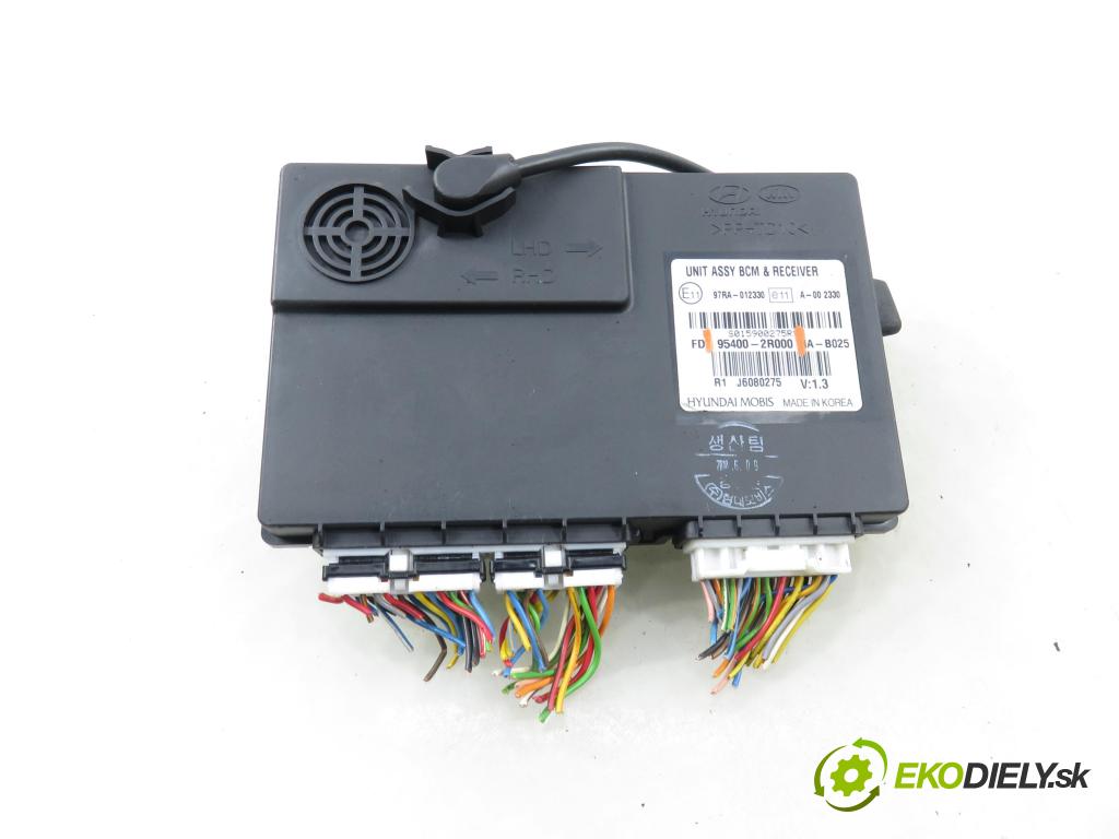 HYUNDAI i30 (FD) HB 2010 80,00 1.4 - G4FA 1396,00 MODUL BCM 954002R000