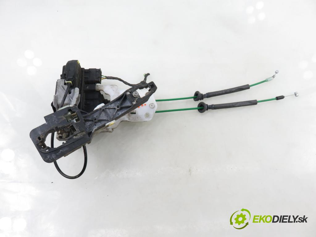 HYUNDAI i30 (FD) HB 2010 80,00 1.4 - G4FA 1396,00 zámok 