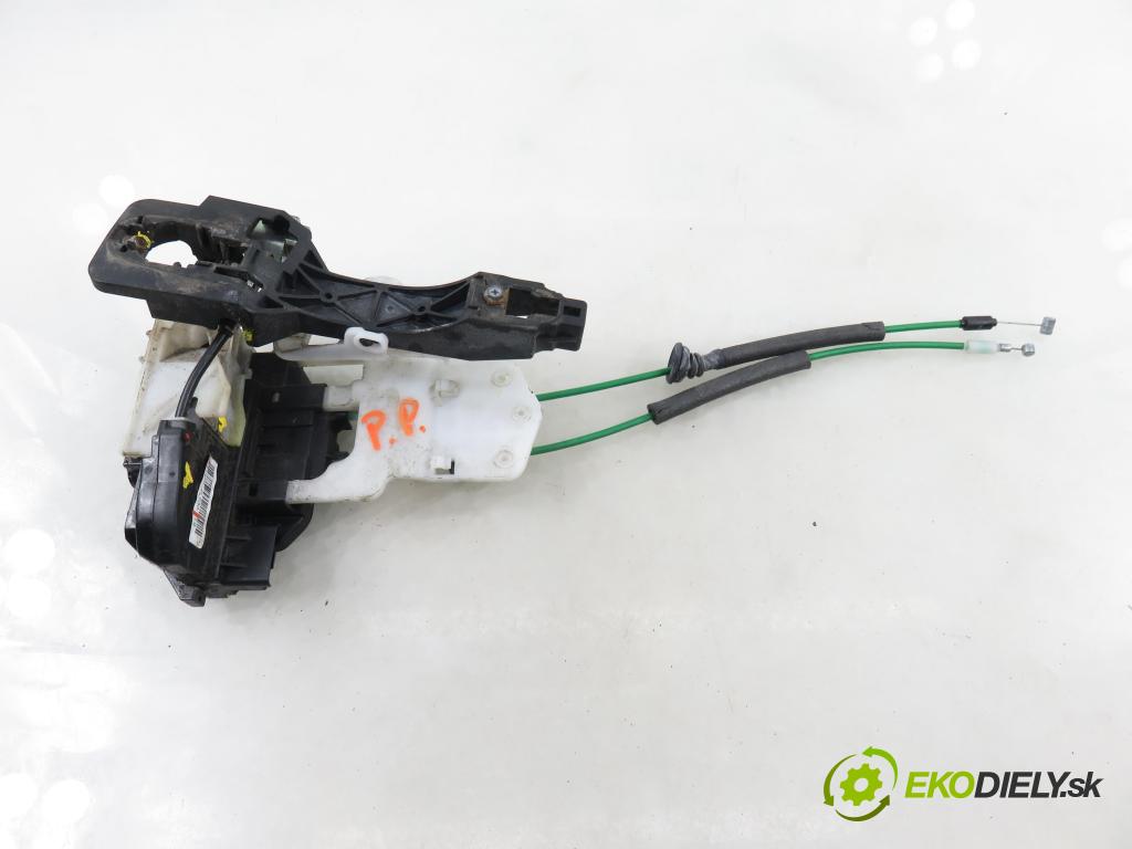 HYUNDAI i30 (FD) HB 2010 80,00 1.4 - G4FA 1396,00 zámok PPE 813202L030