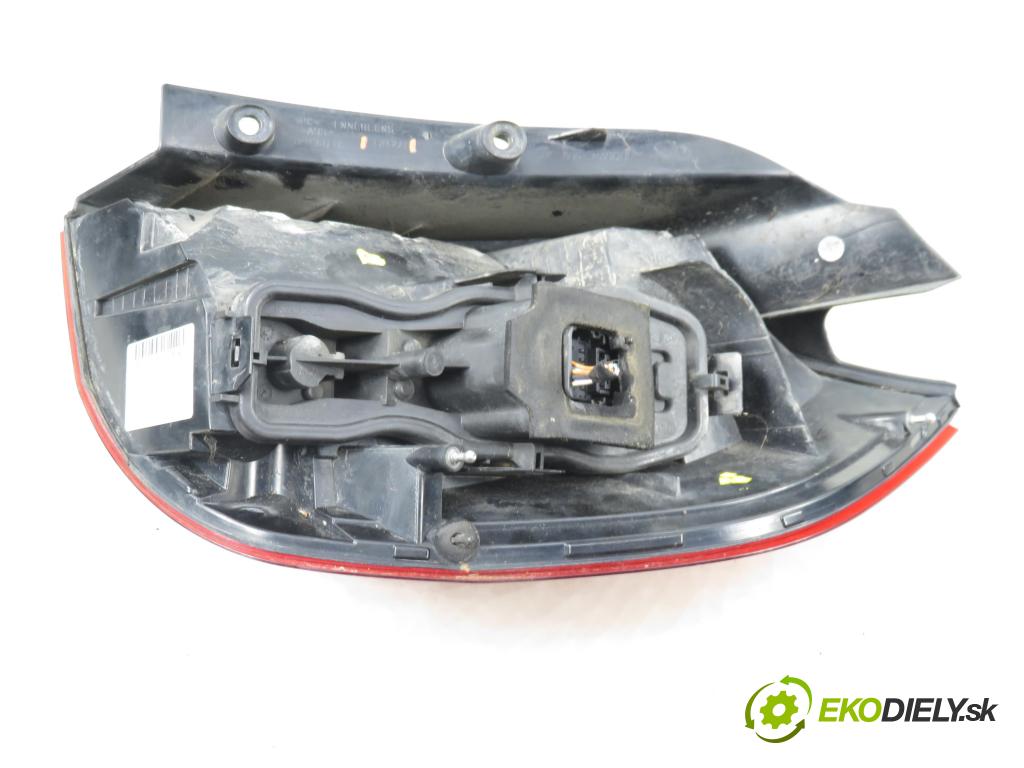 RENAULT SCENIC II (JM0/1_) MINIVAN 2008 78,00 1.5 dCi 106 - K9K 732 1461,00 světlo levé zadní 164223