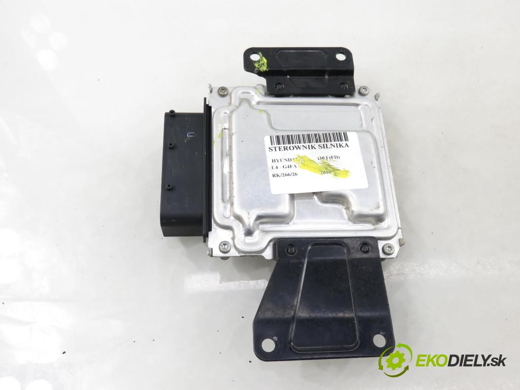 HYUNDAI i30 (FD) HB 2010 80,00 1.4 - G4FA 1396,00 řídící jednotka motora 391122B127