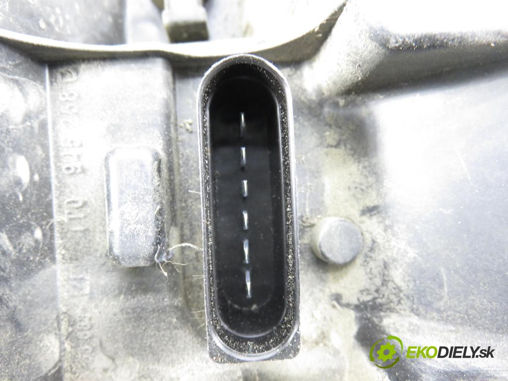 VW TOURAN (1T1, 1T2) MINIVAN 2005 103,00 2.0 TDI 16V 140 - BKD 1968,00 světlo pravé zadní