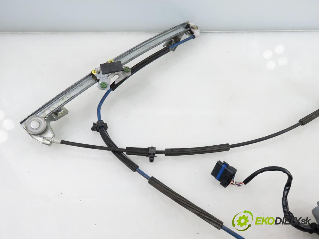 ALFA ROMEO GT (937_) COUPE 2005 110,00 1.9 JTD - 937 A5.000 1910,00 Mechanizmus okien 3D 606815920