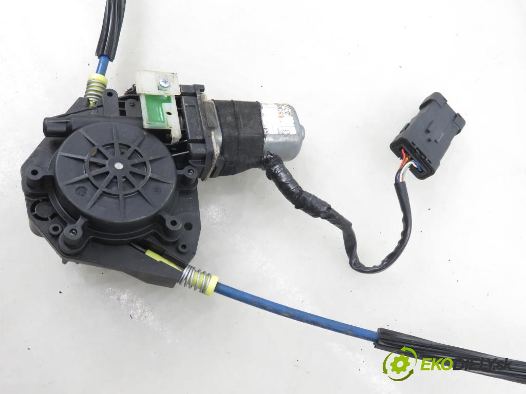 ALFA ROMEO GT (937_) COUPE 2005 110,00 1.9 JTD - 937 A5.000 1910,00 Mechanizmus okien 3D 606815920