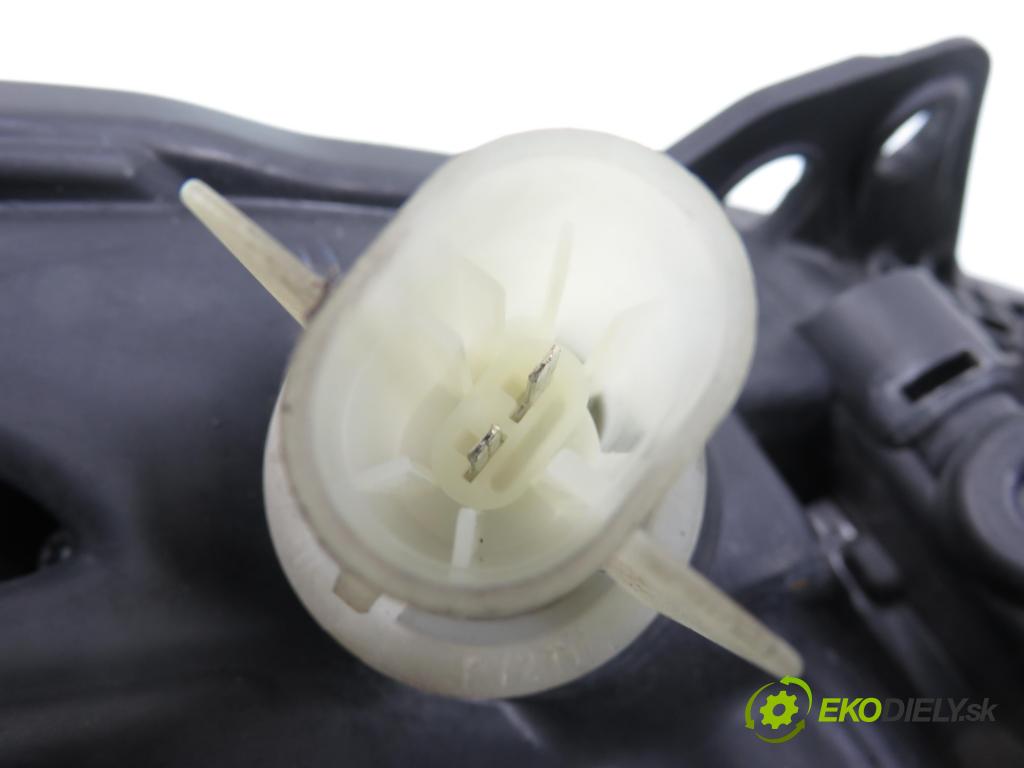 SKODA ROOMSTER (5J) HB 2008 59,00 1.4 TDI - BMS 1422,00 světlo LP