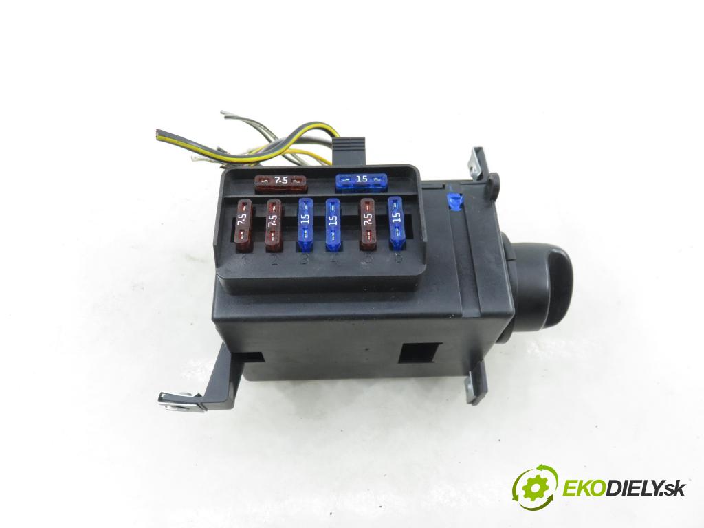 MERCEDES-BENZ KLASA A (W168) HB 1999 60,00 1.4 A 140 82 - M 166.940 1397,00 prepínač svetlá 1685450104