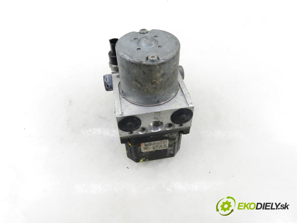 ALFA ROMEO GT (937_) COUPE 2005 110,00 1.9 JTD - 937 A5.000 1910,00 pumpa ABS 0265225268 ; 0265950182 (Pumpa ABS)