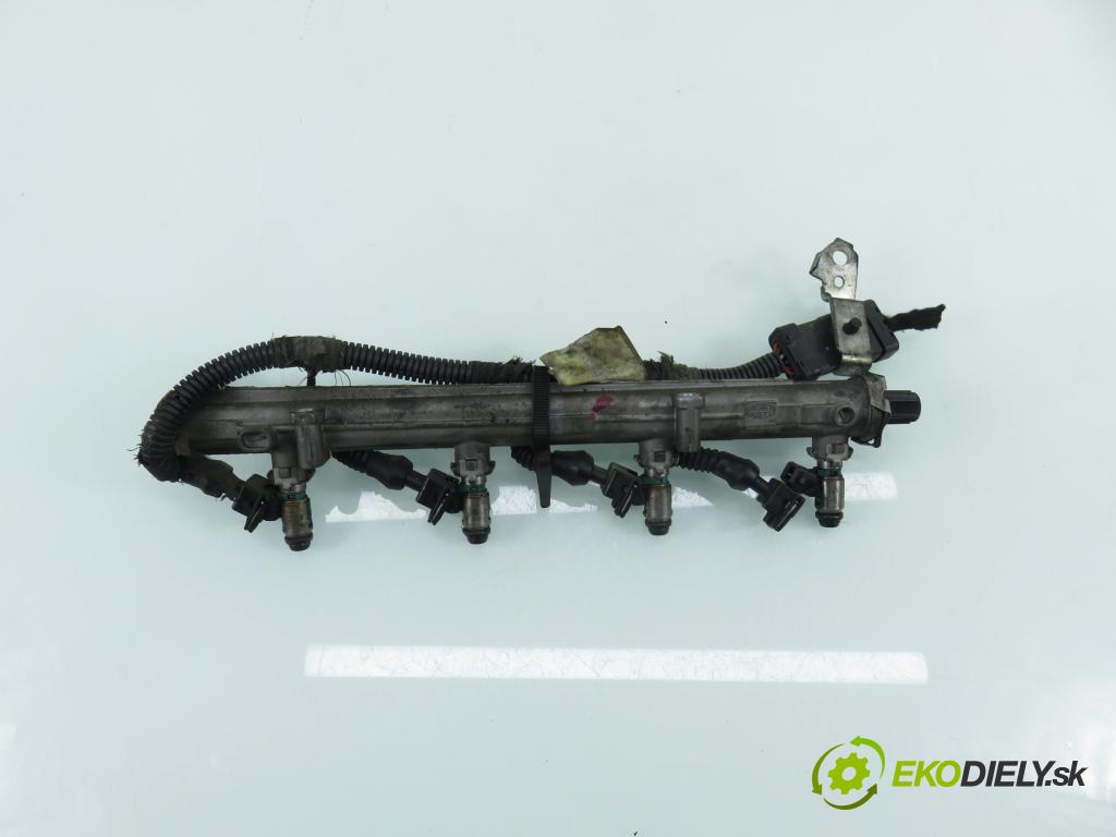 FIAT STILO (192_) HB 2004 76,00 1.6 16V 103 - 182 B6.000 1596,00 Lišta vstrekovacia IWP109 (Vstrekovacia lišta)