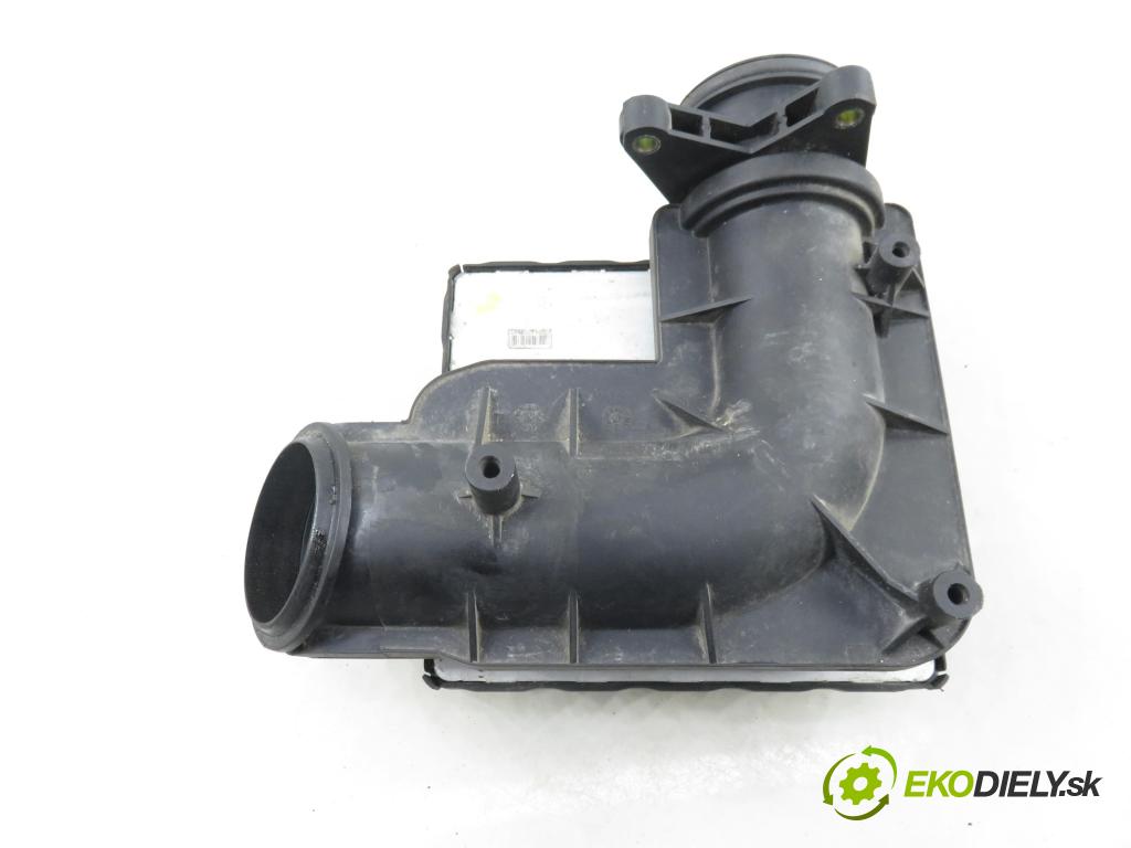 MERCEDES-BENZ KLASA A (W168) HB 1999 60,00 1.4 A 140 82 - M 166.940 1397,00 Riadiaca jednotka Motor A1661500179 ; A1661404600