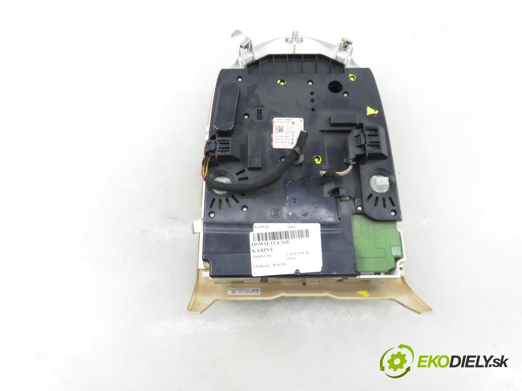 PORSCHE CAYENNE II (92A) SUV 2010 176,00 3.0 Diesel - M 05.9E 2967,00 osvětlení kabina 7PP959551DJ ; 7PP959728F ; 7PP919211D